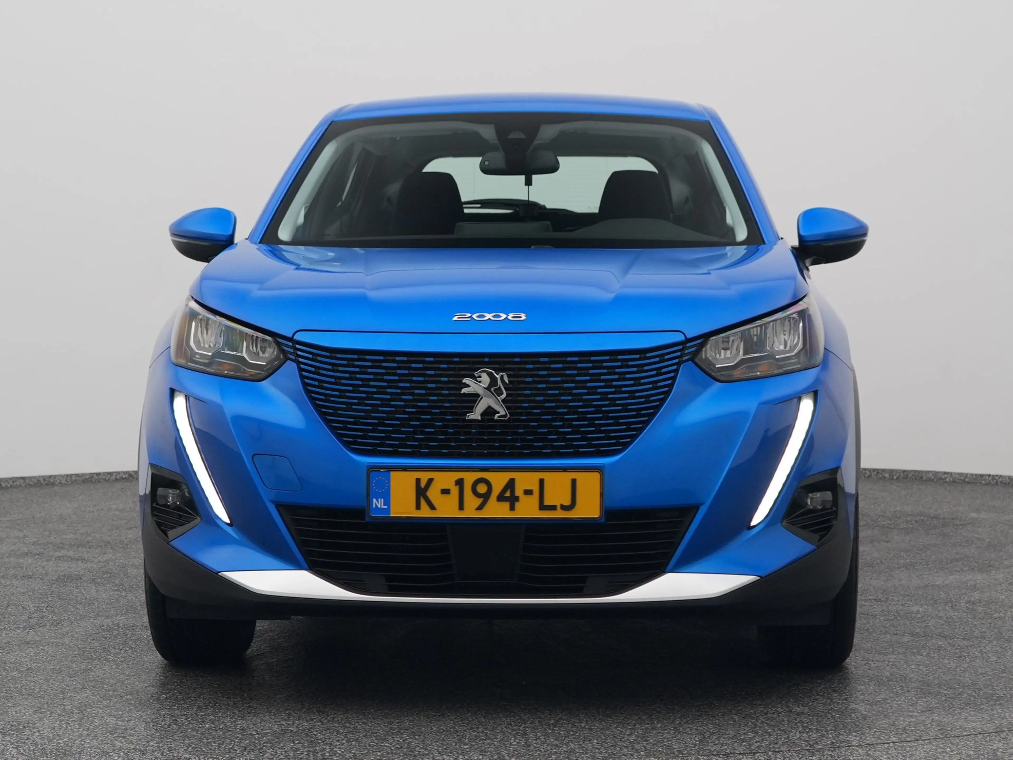Peugeot e-2008 EV Blue Lease Active 50 kWh | CAMERA | CARPLAY — photo 10