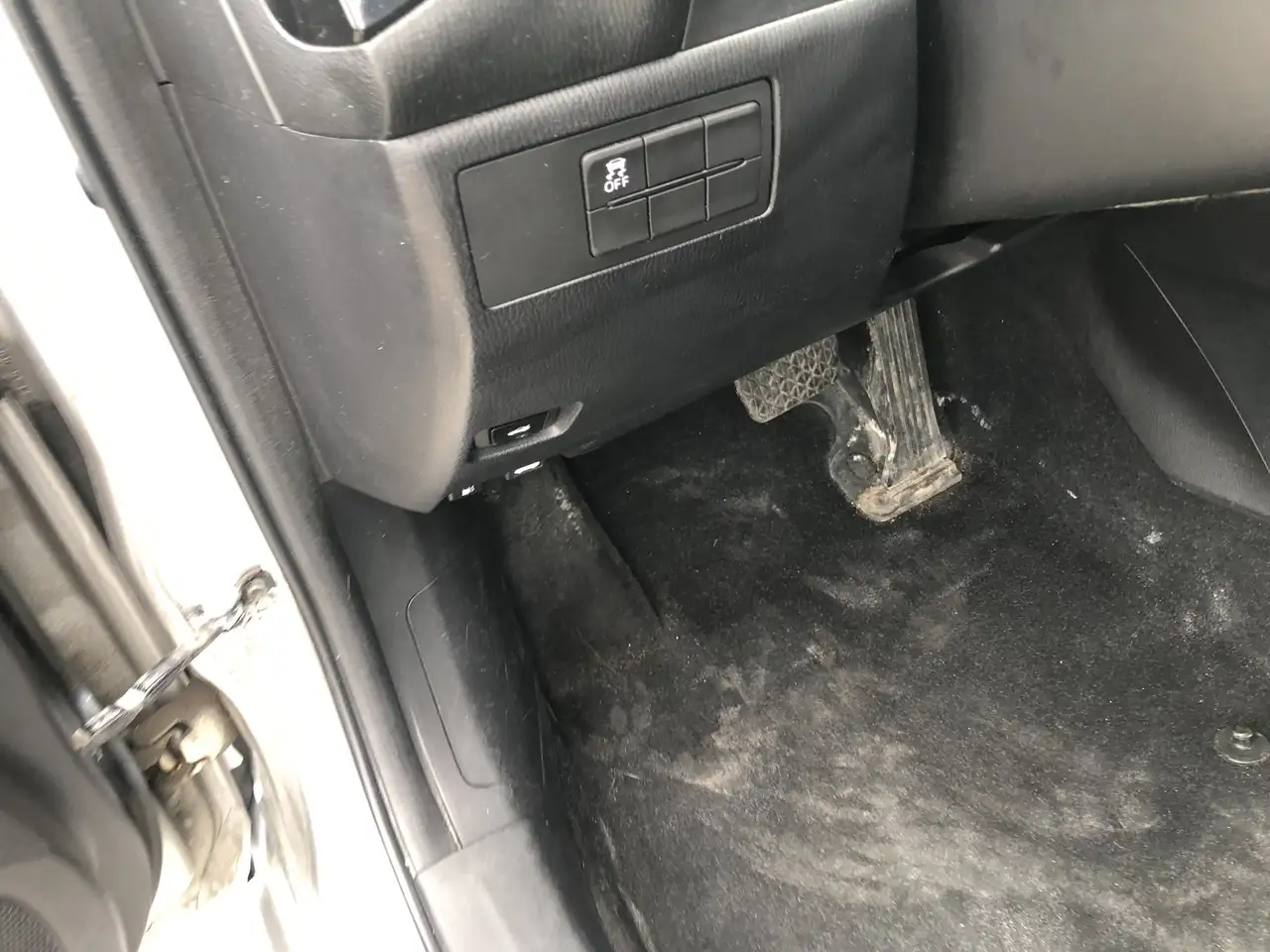 Mazda 3 снимка Mazda 3