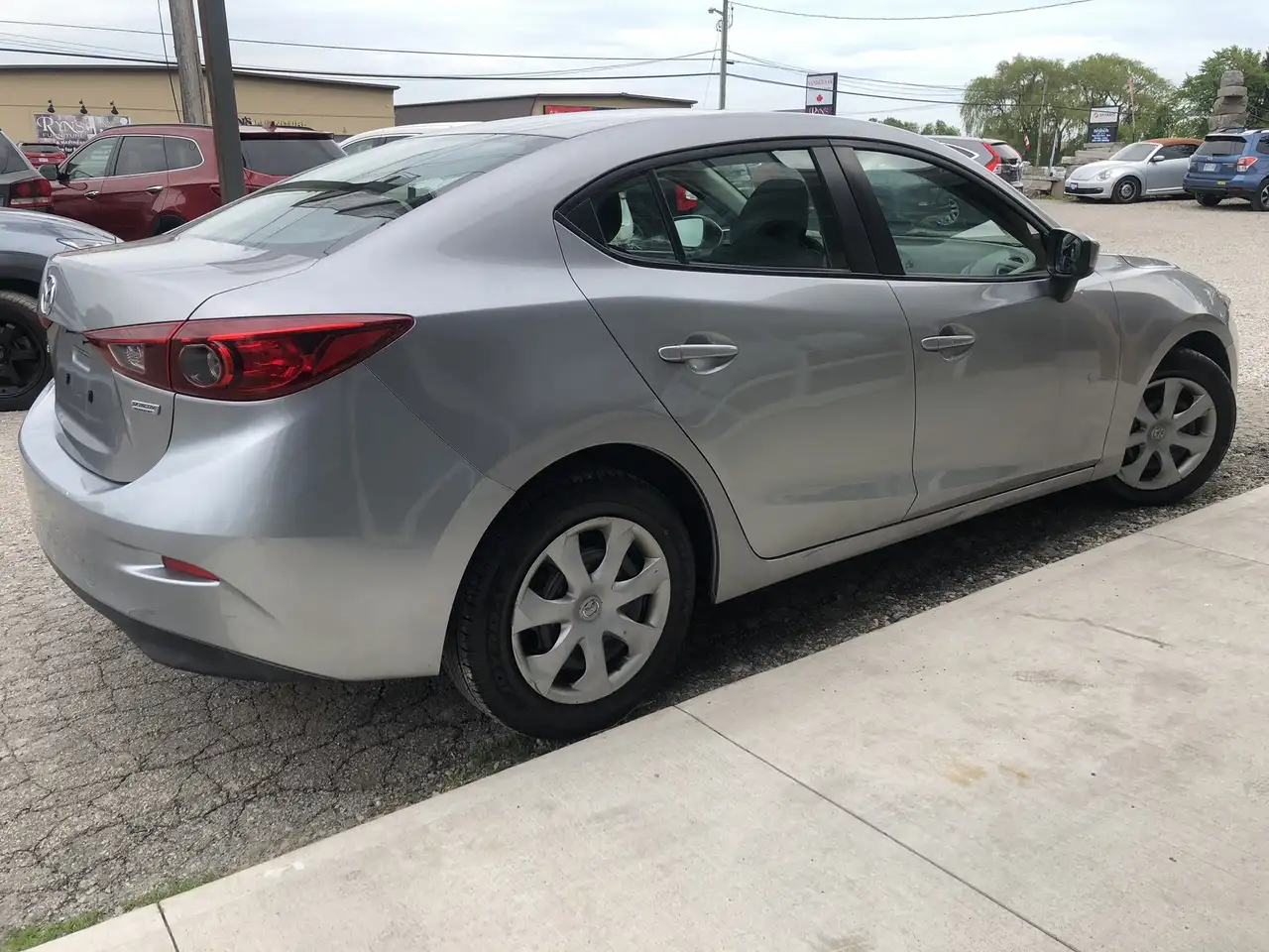 Mazda 3 снимка Mazda 3