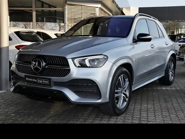 Mercedes-Benz GLE 400 d 4M AMG AHK+PANO+HEADUP+DISTR+HIFI+20"