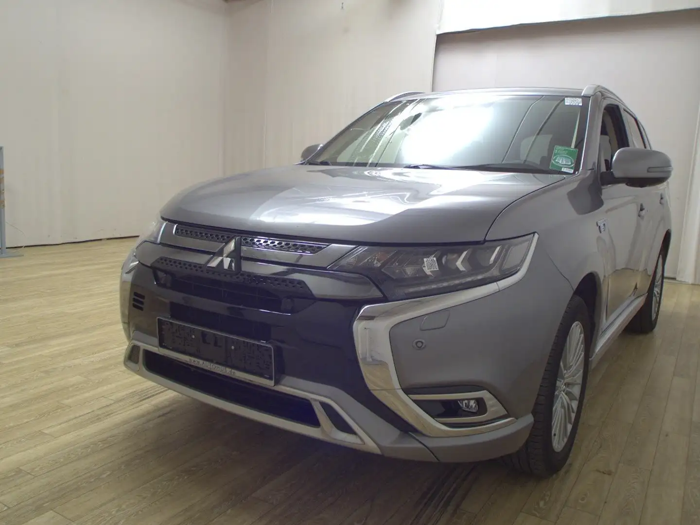 Mitsubishi Outlander T-Leder Navi LED 360° RfK ACC Shz PDC Grau - 2