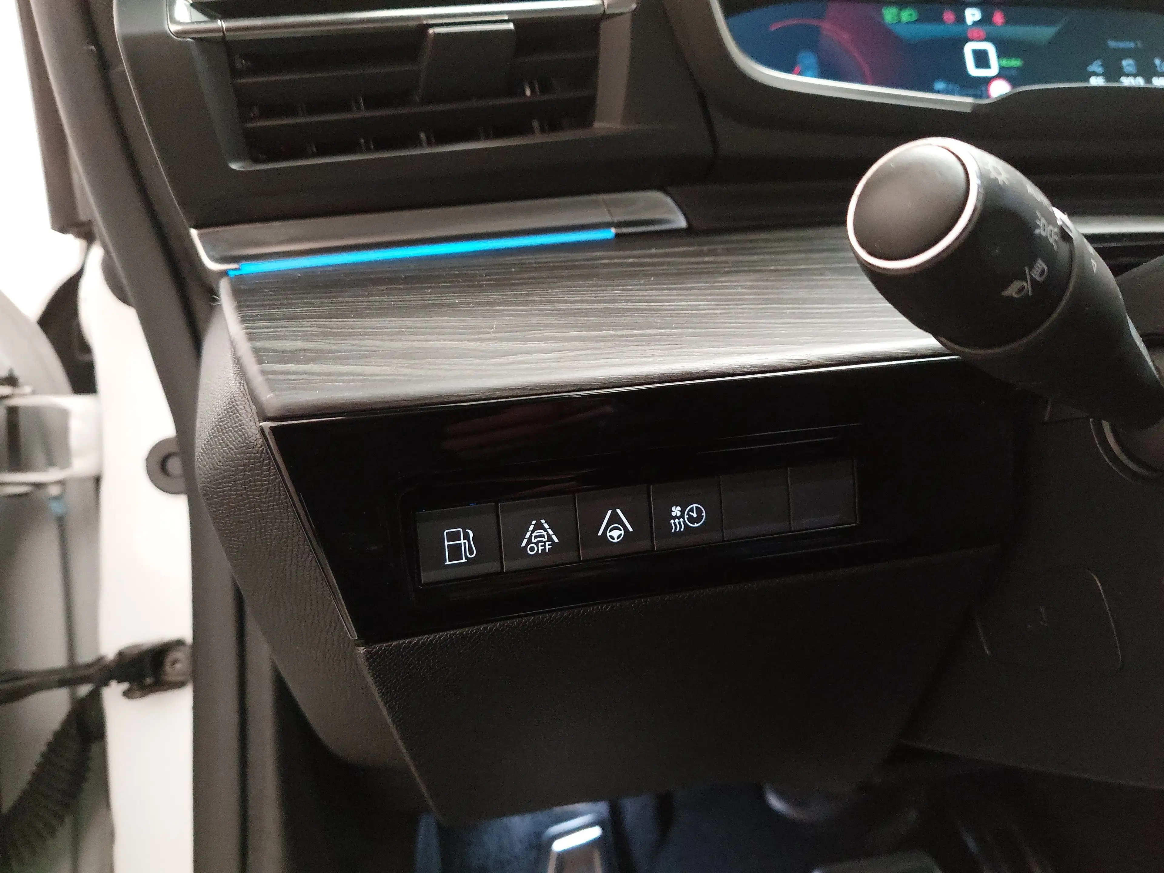 Peugeot 508 508 T-LEDER NAVI KLIMAAUT LED RADIO MFL PANO GSD PDC DAB KAMERA SOUND 225 GT LEDER — photo 7