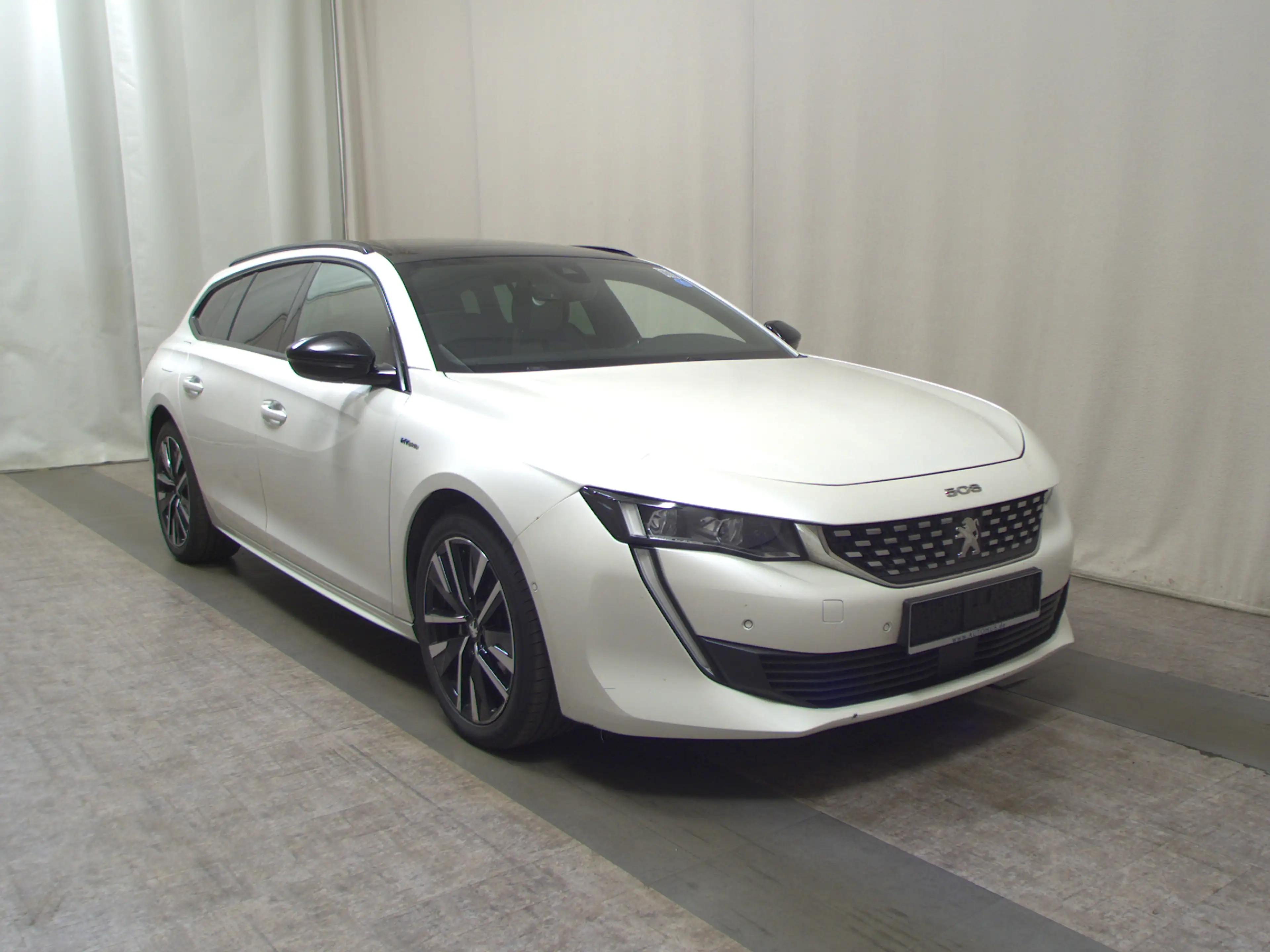 Peugeot 508 508 T-LEDER NAVI KLIMAAUT LED RADIO MFL PANO GSD PDC DAB KAMERA SOUND 225 GT LEDER — photo 3