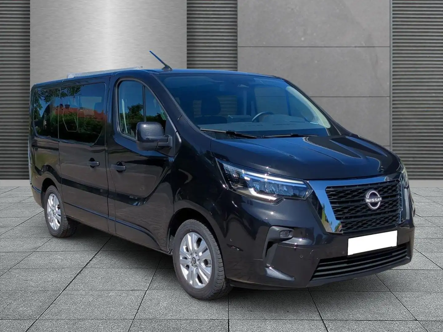 Nissan Primastar Kombi Tekna L1H1 dCi 150 110 kW (150 PS), Schal... Schwarz - 1