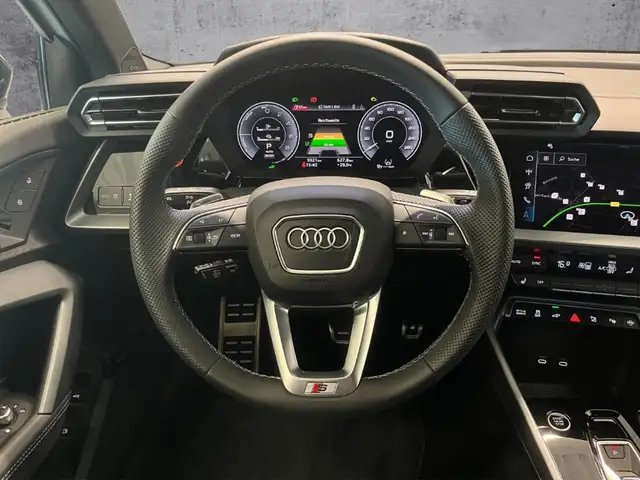 Audi A3 view 9