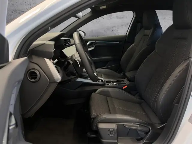 Audi A3 view 8