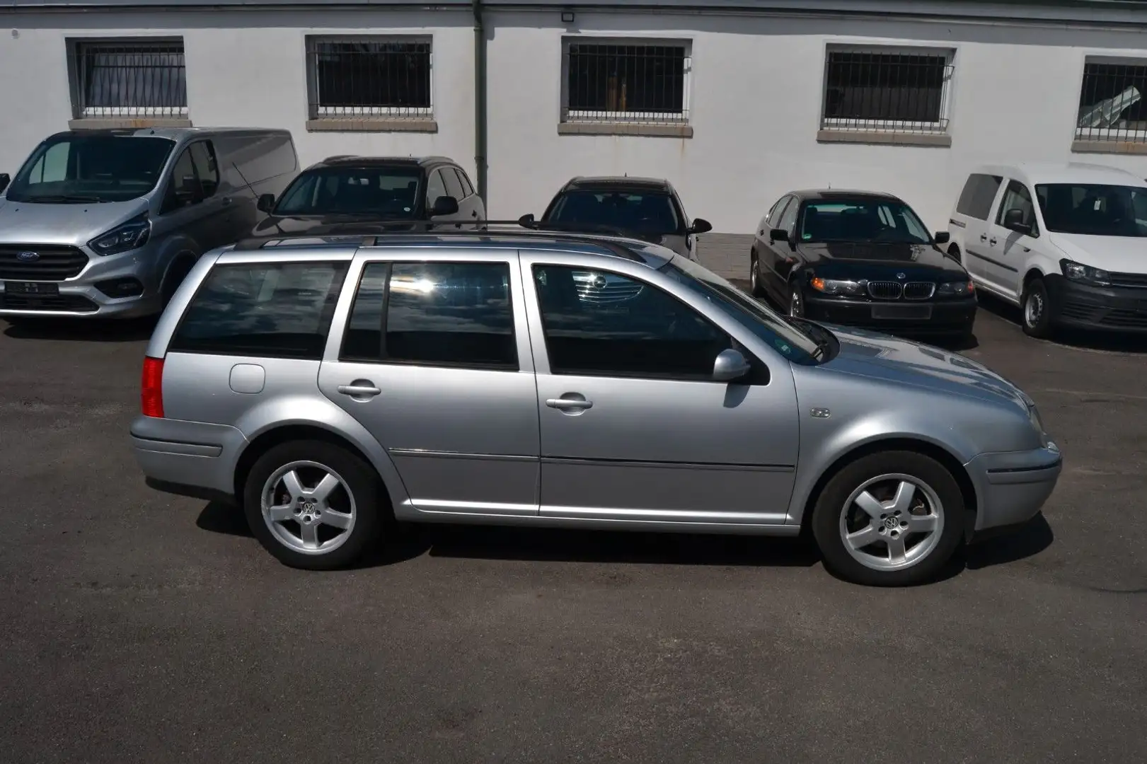 Volkswagen Bora Variant Trendline Argent - 2