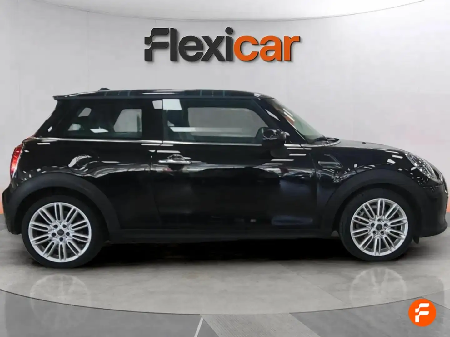 MINI Cooper SE Negro - 2