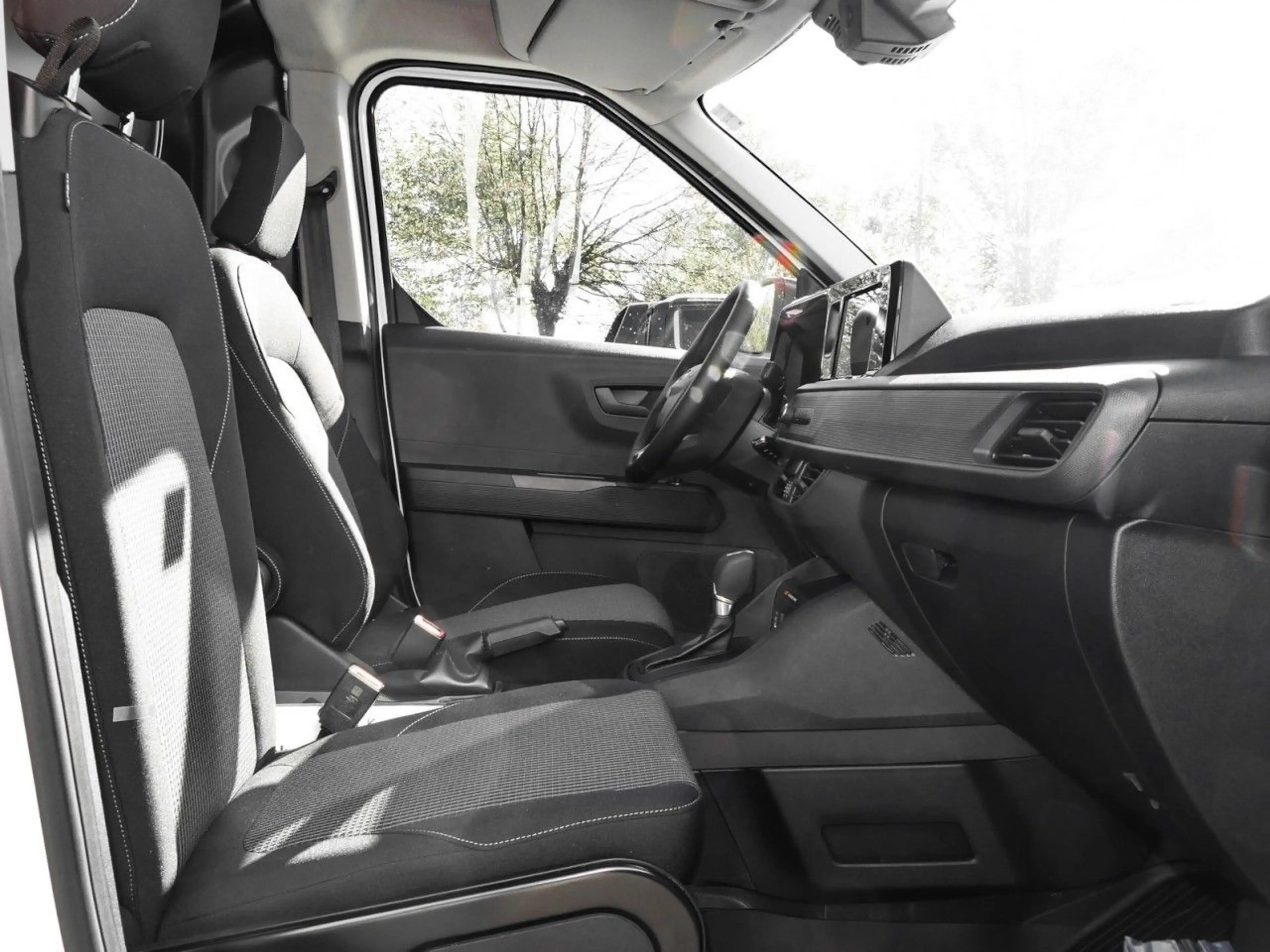 Ford Transit Courier Trend 1.0 EB Aut.+Winter-Pkt+DAB — photo 5