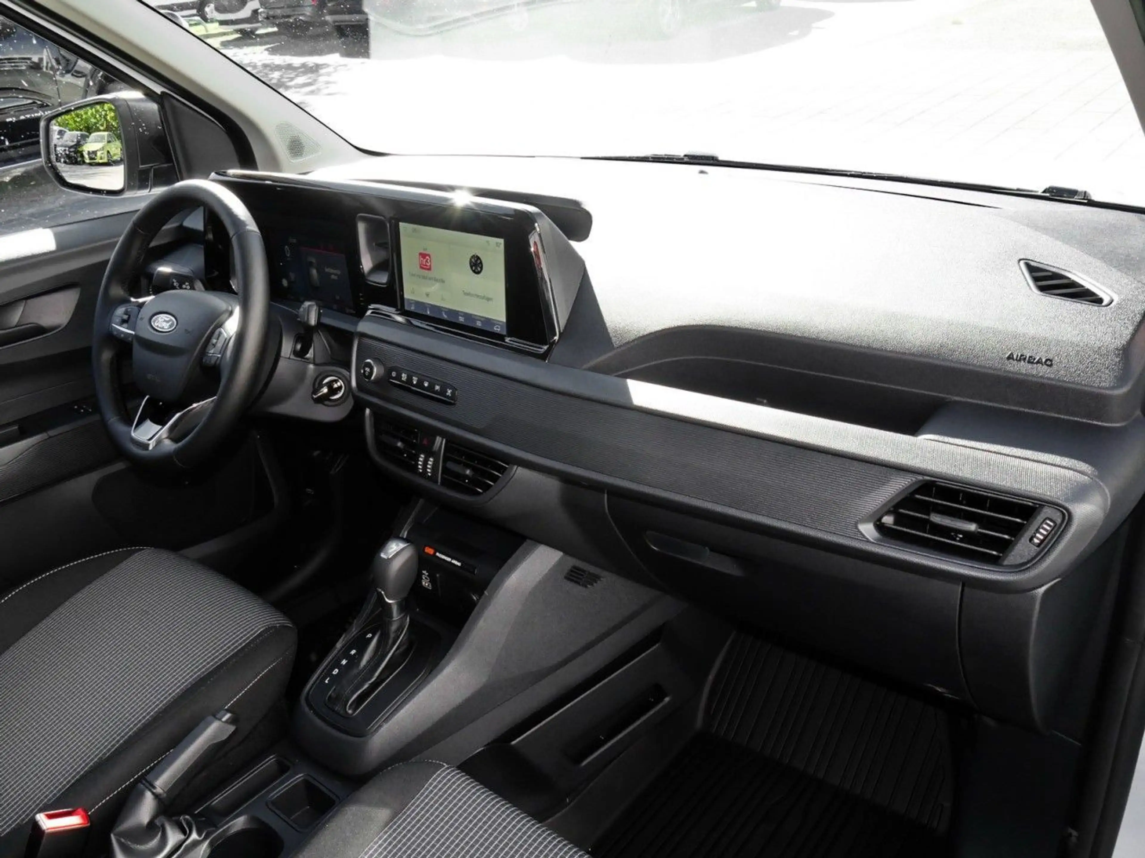 Ford Transit Courier Trend 1.0 EB Aut.+Winter-Pkt+DAB — photo 6