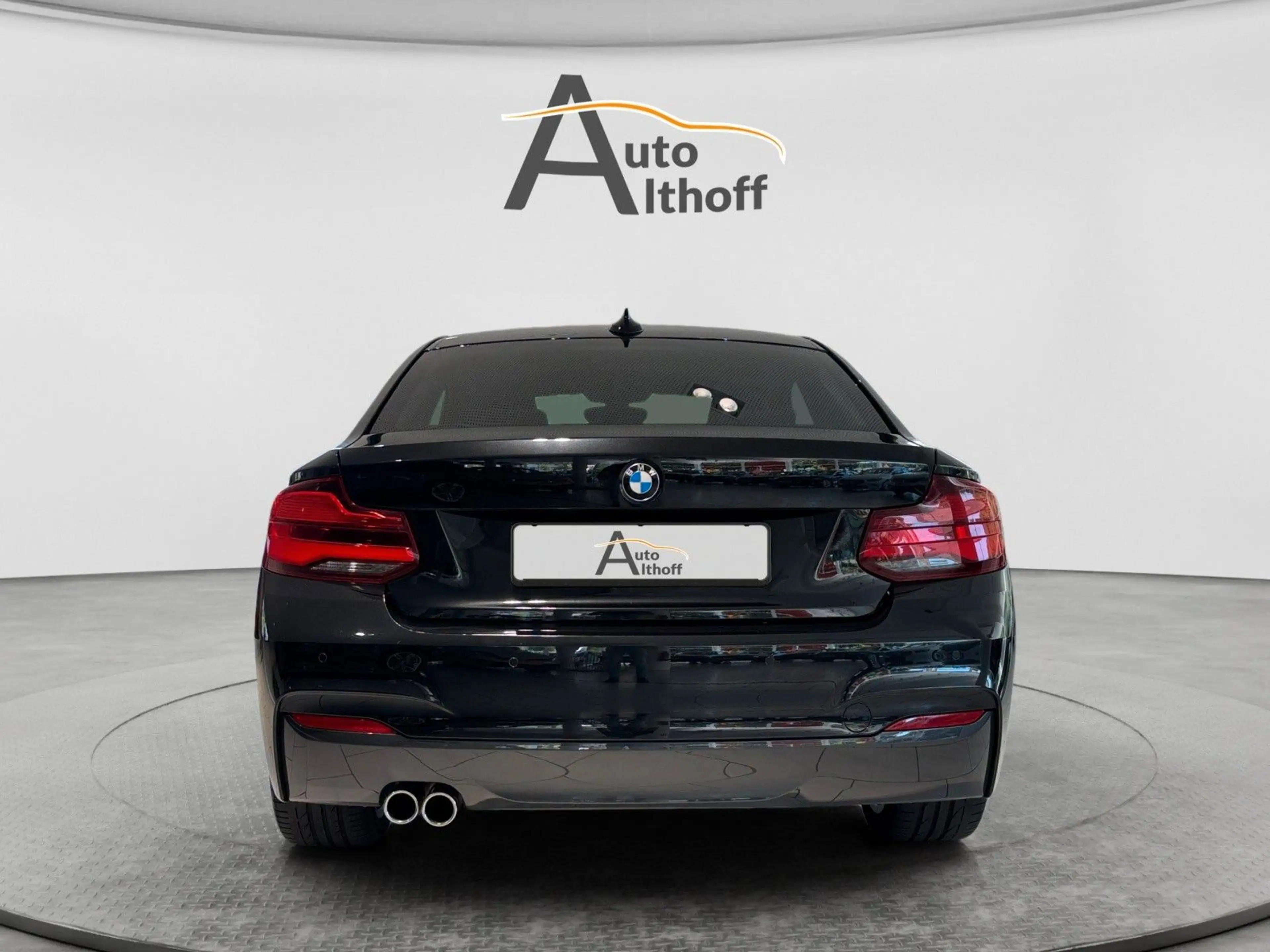 BMW 220 i Coupe M Sport NAV/PDC/LED/SZH/ — photo 5
