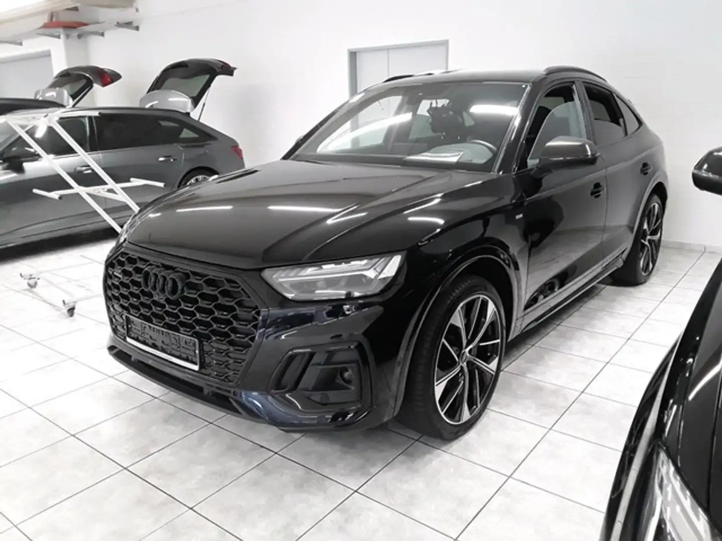 Audi Q5 Sportback S-Line QU. 40 TDI Pano/Matrix/21/ S-Line Schwarz - 1