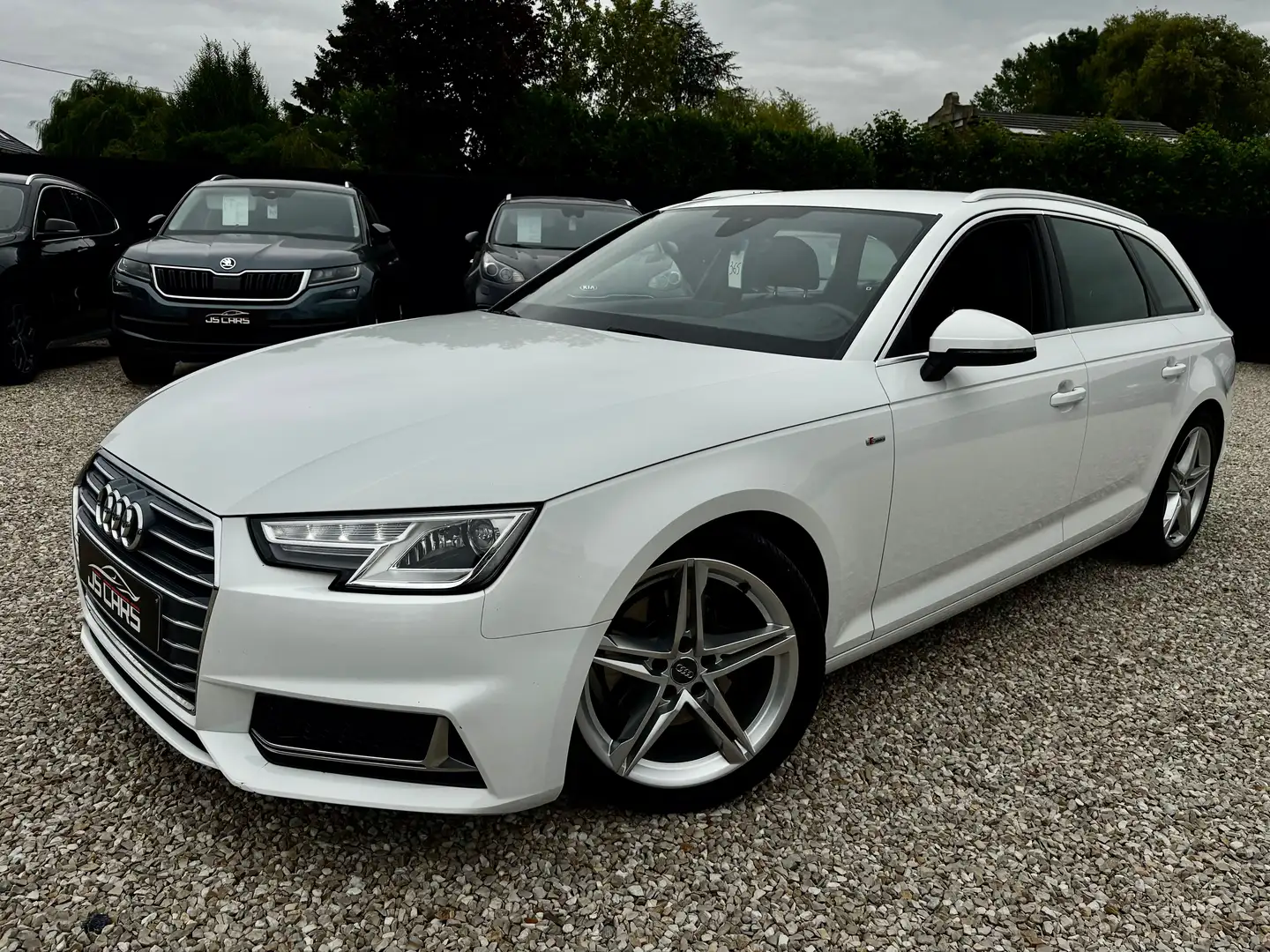Audi A4 A4 Avant 40TFSI*S-LINE*LED*SEMI-CUIR*CRUISE*BLUETO - 2
