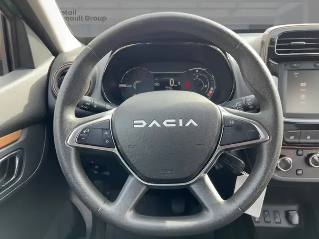 Dacia Spring view 11