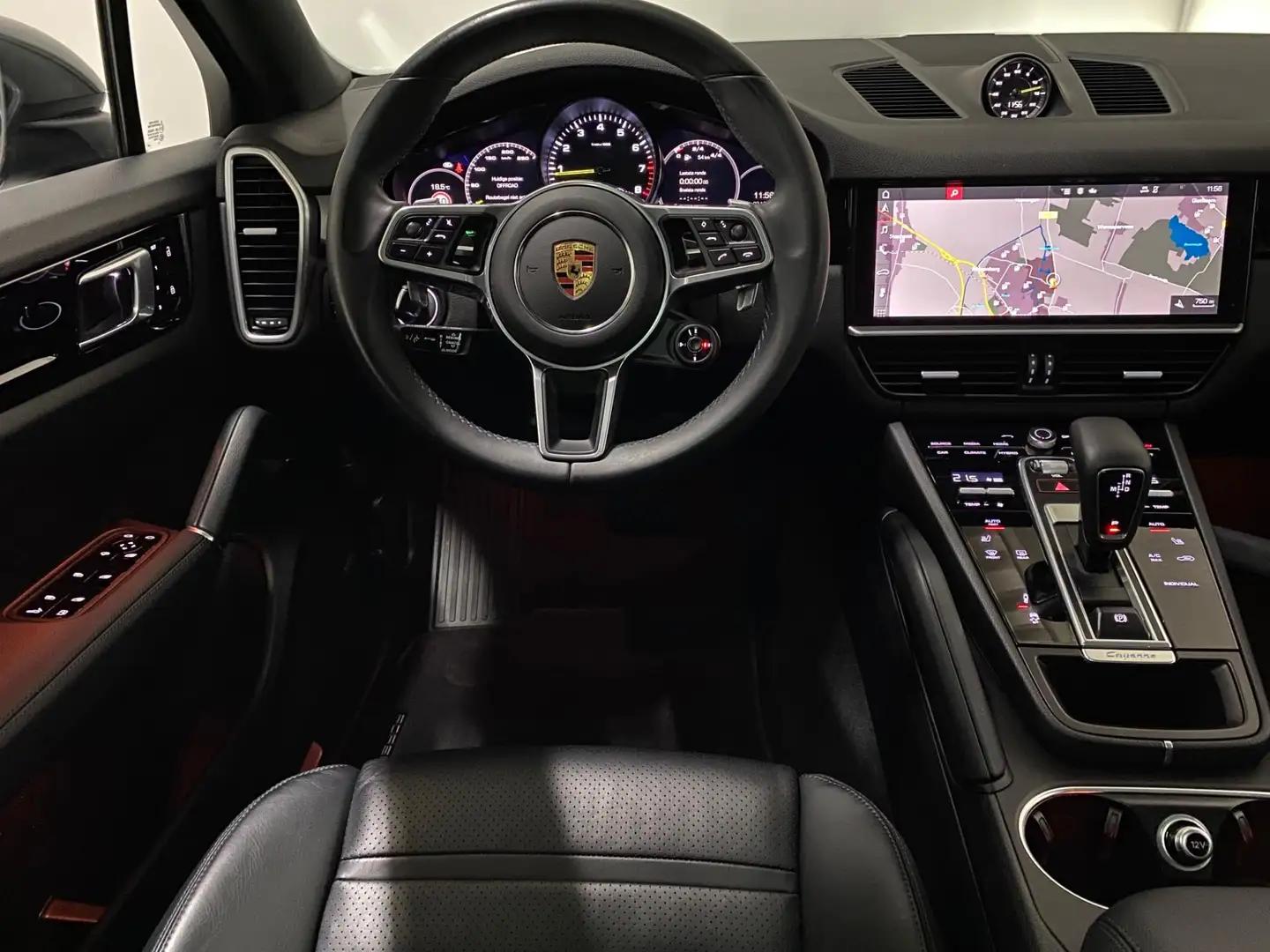 Porsche Cayenne Coupé 3.0 E-Hybrid Platinum Edition 21inc 360°cam Szürke - 2
