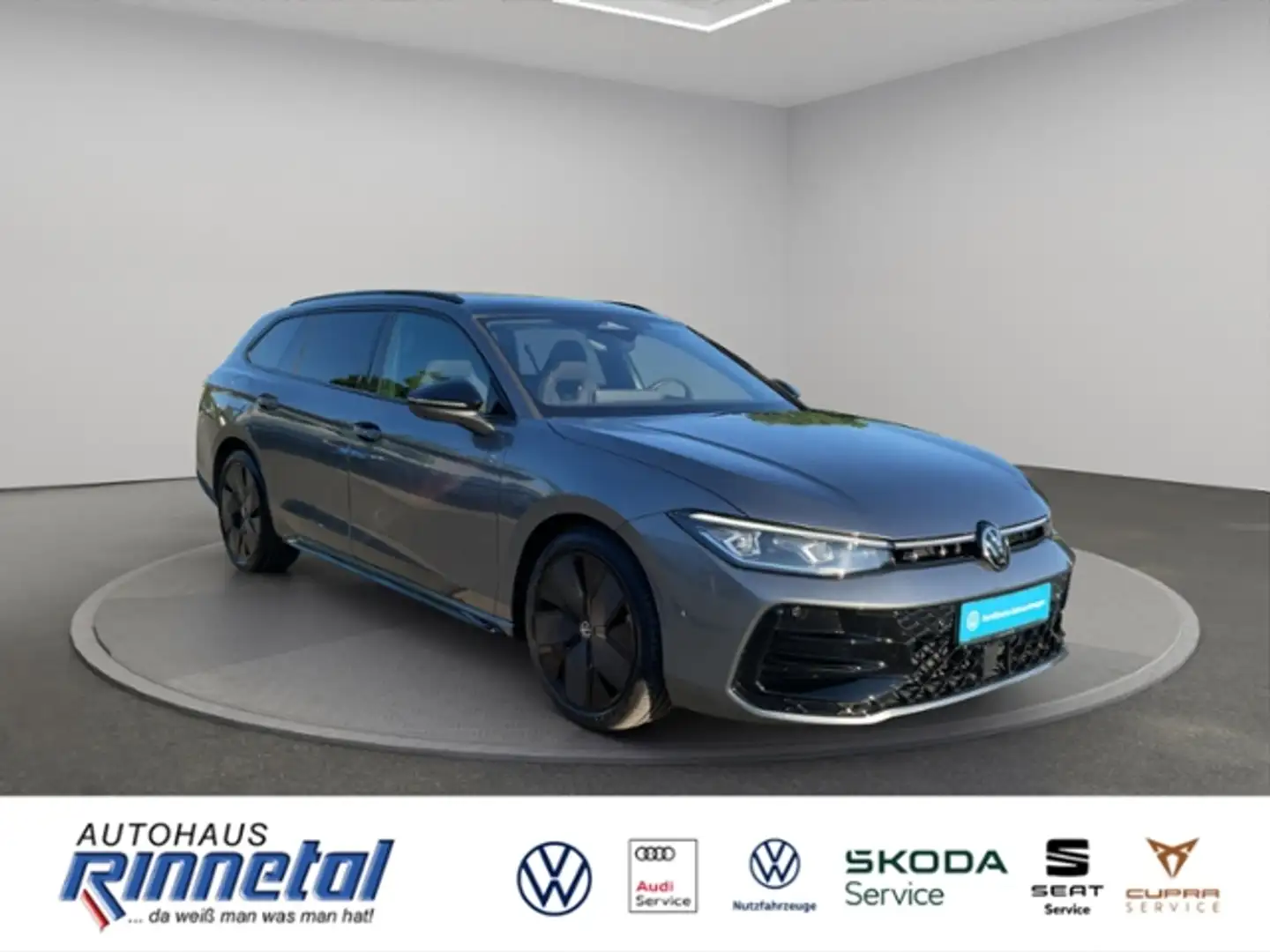 Volkswagen Passat Variant 2.0 TDI DSG R-Line Signature STANDHZG+BEH WSS+MAT Grau - 2