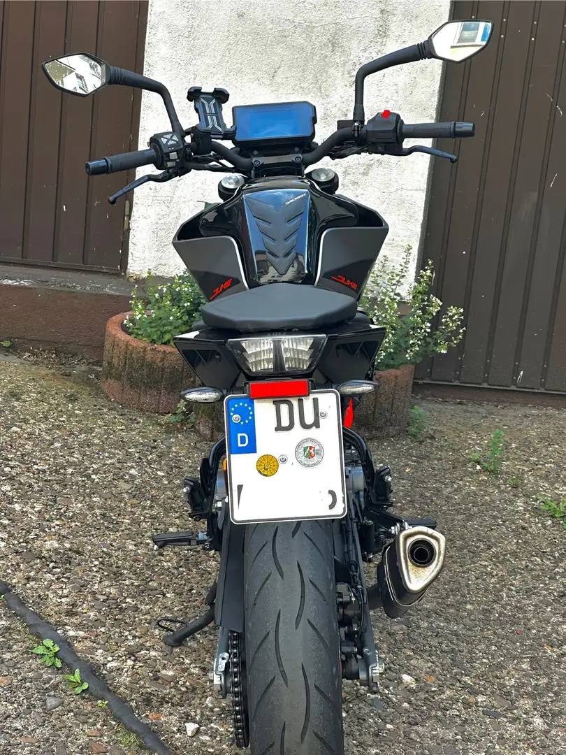 KTM 390 Duke - 2