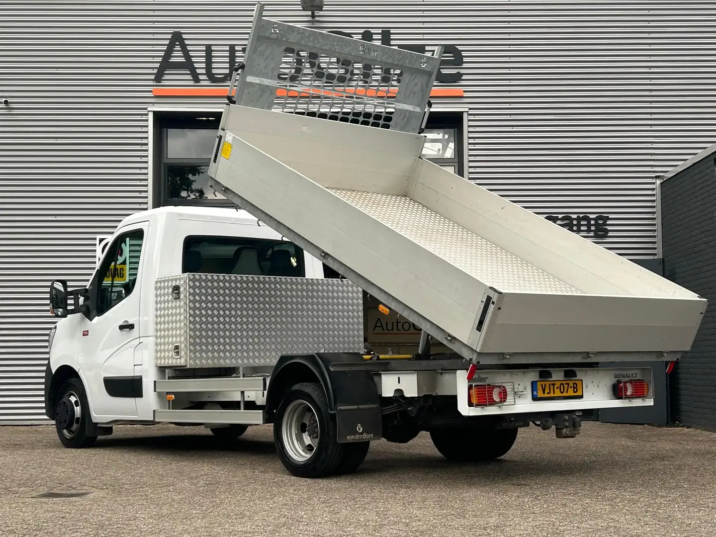 Renault Master T35 2.3 dCi 165PK L3 DL Edition l Kipper Van den B - 2