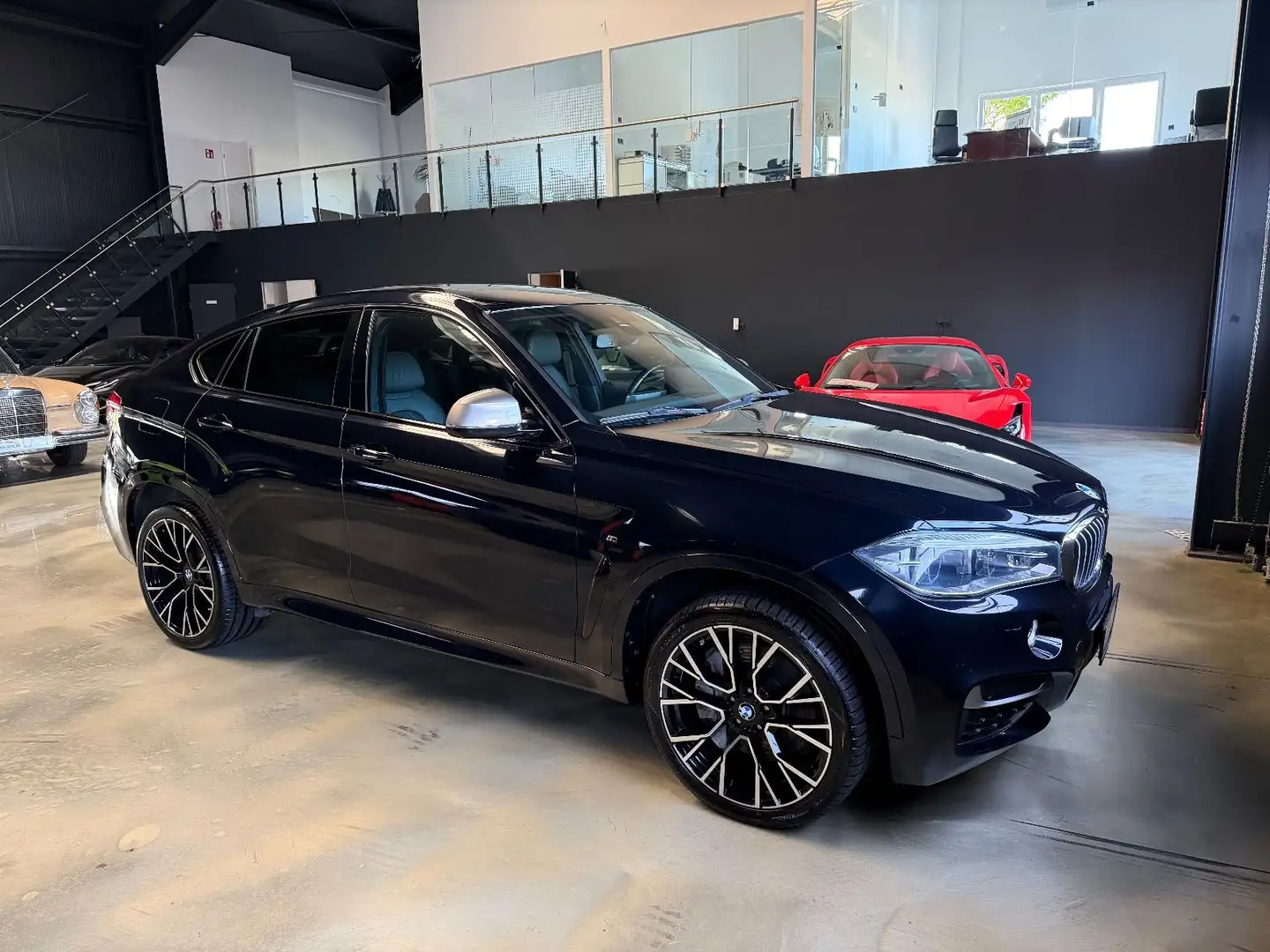 BMW X6 M D SCHIEBEDACH/HEADUP/KOMFORTSITZE Noir - 2