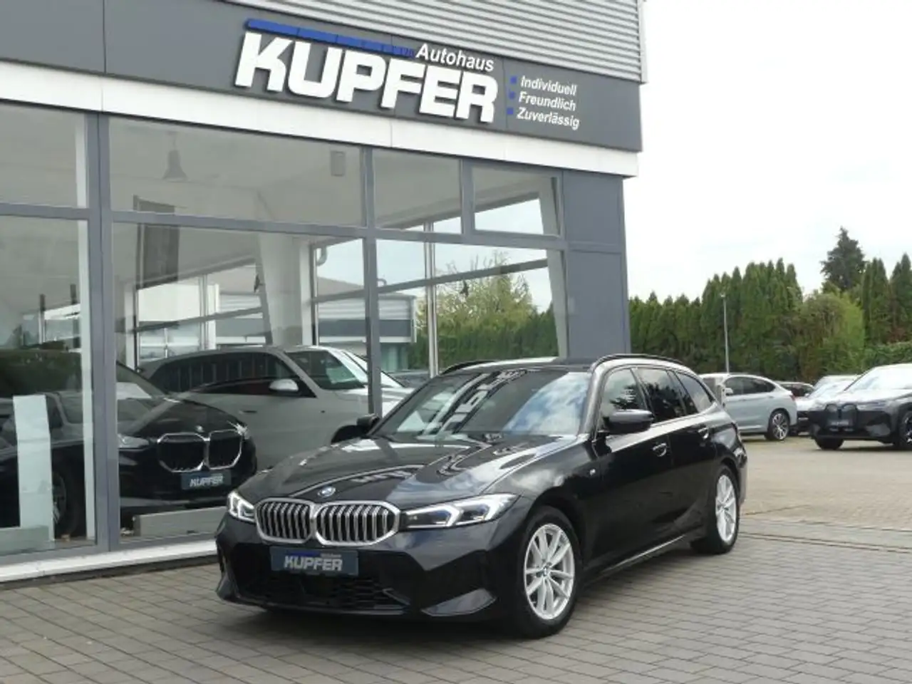 BMW 318 i Tour M Sportp. AHK°ACC*Ad.LED°Headup+HIFI, миниатюра 28