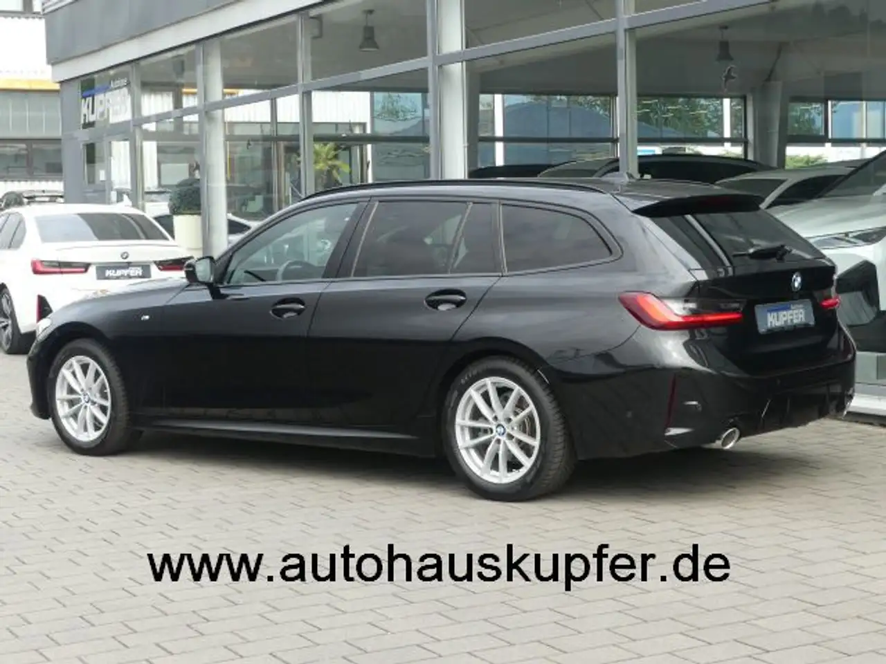 BMW 318 i Tour M Sportp. AHK°ACC*Ad.LED°Headup+HIFI, миниатюра 3
