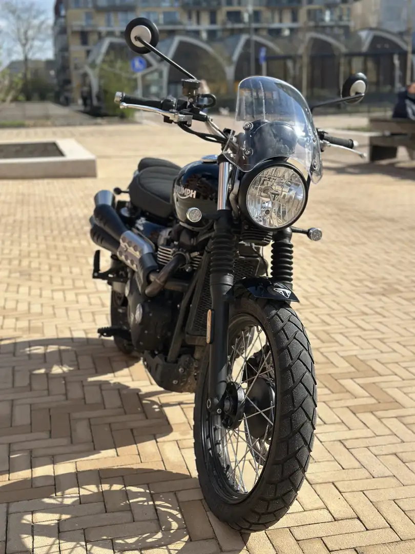 Triumph Street Scrambler Negro - 1