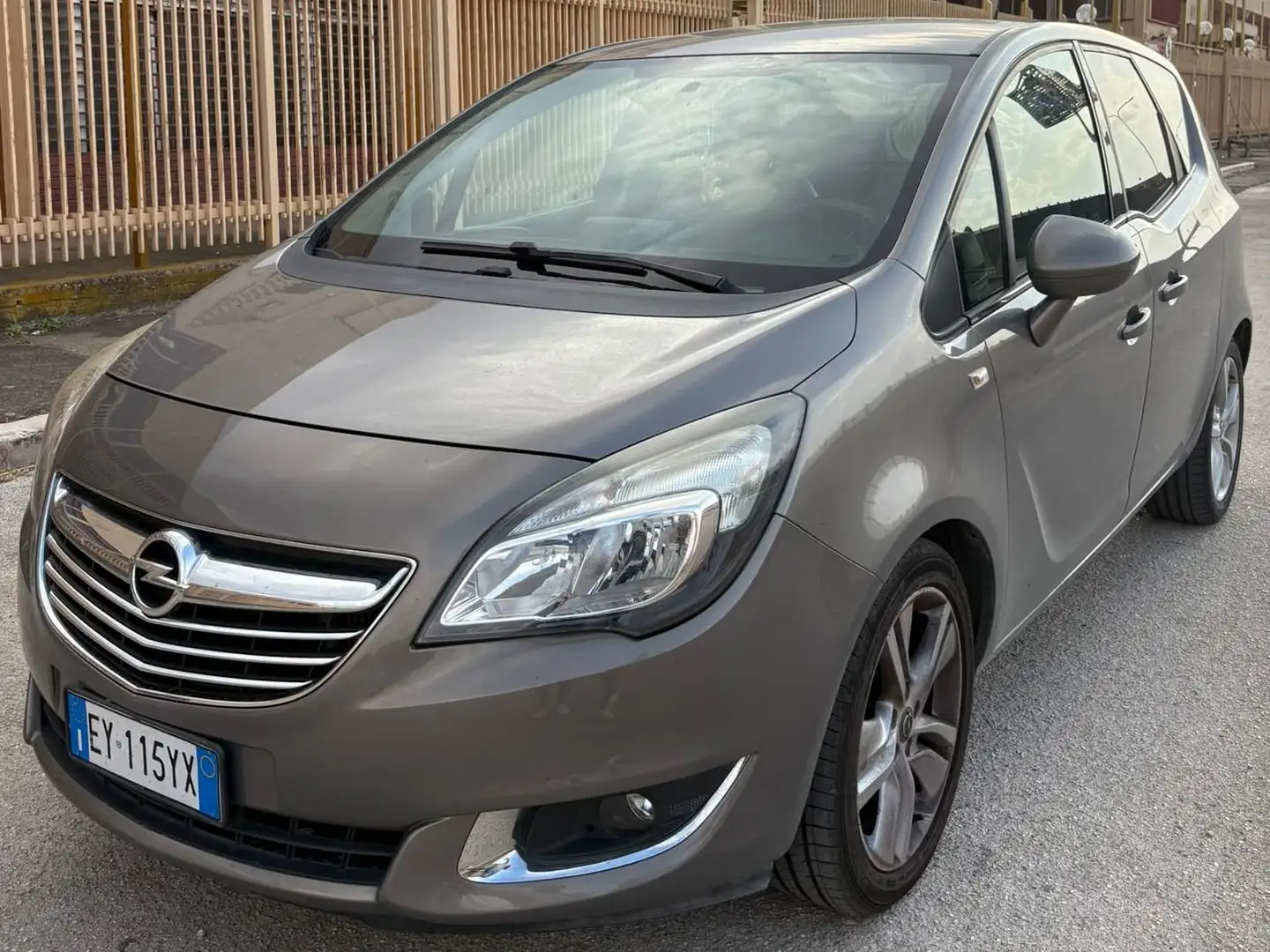 Opel Meriva Meriva II 2014 1.6 cdti Innovation (cosmo) s Bronze - 1