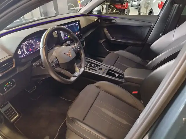 Cupra Leon view 10