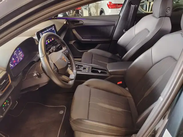 Cupra Leon view 8