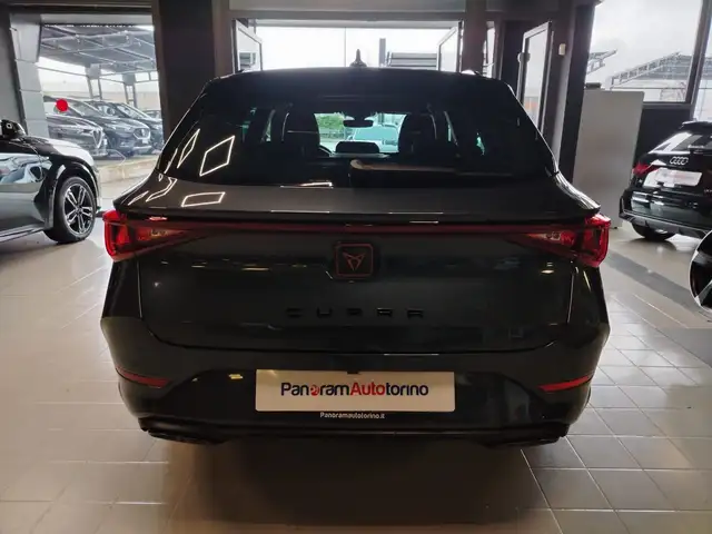 Cupra Leon view 5