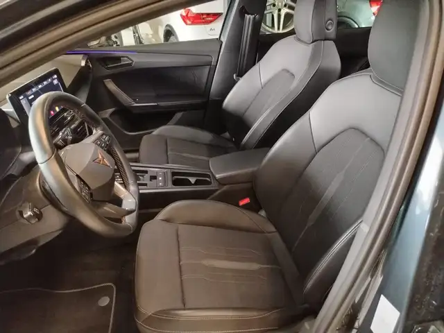 Cupra Leon view 9