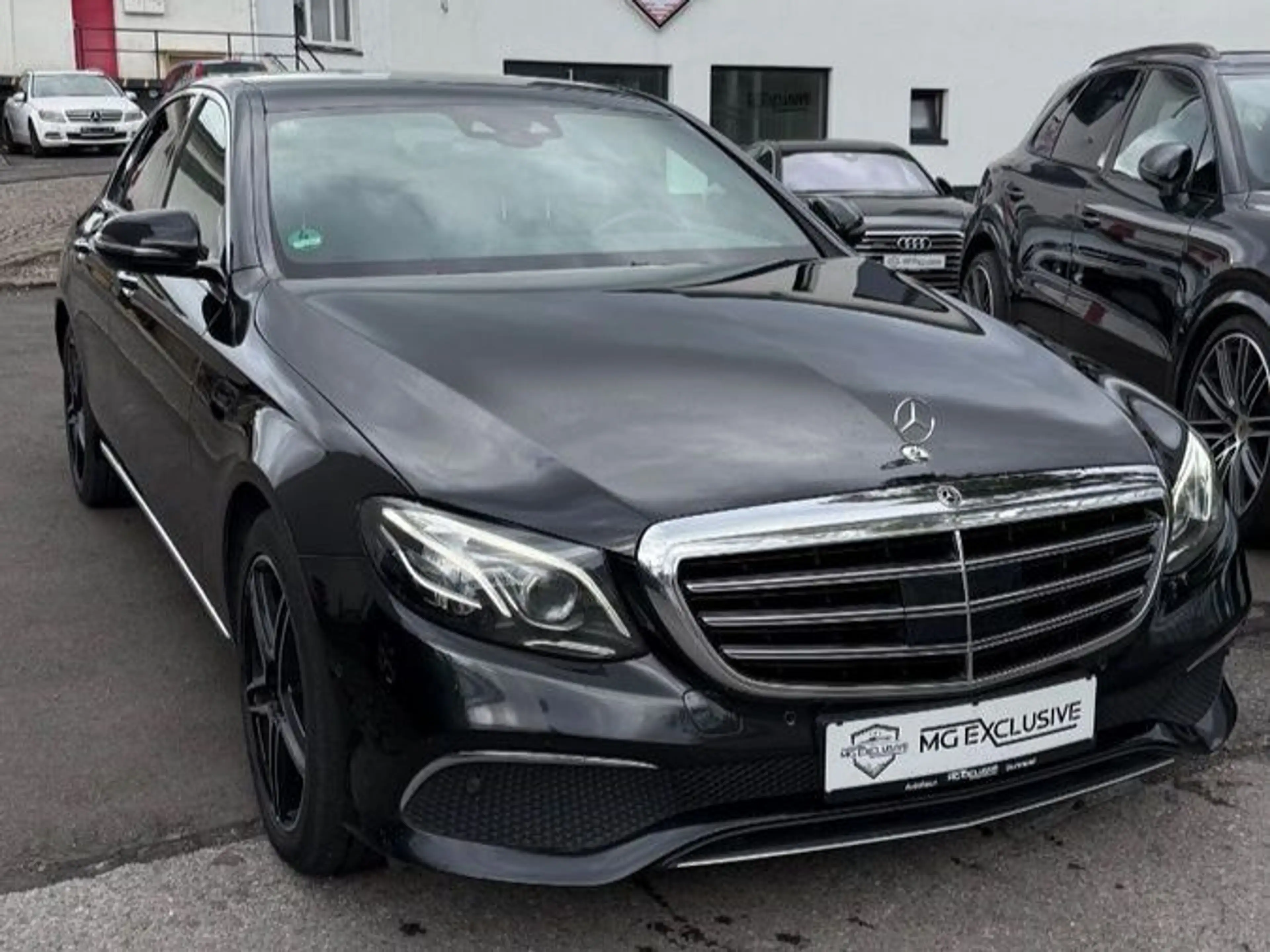 Mercedes-Benz E 400 E Limousine E 400 d 4Matic