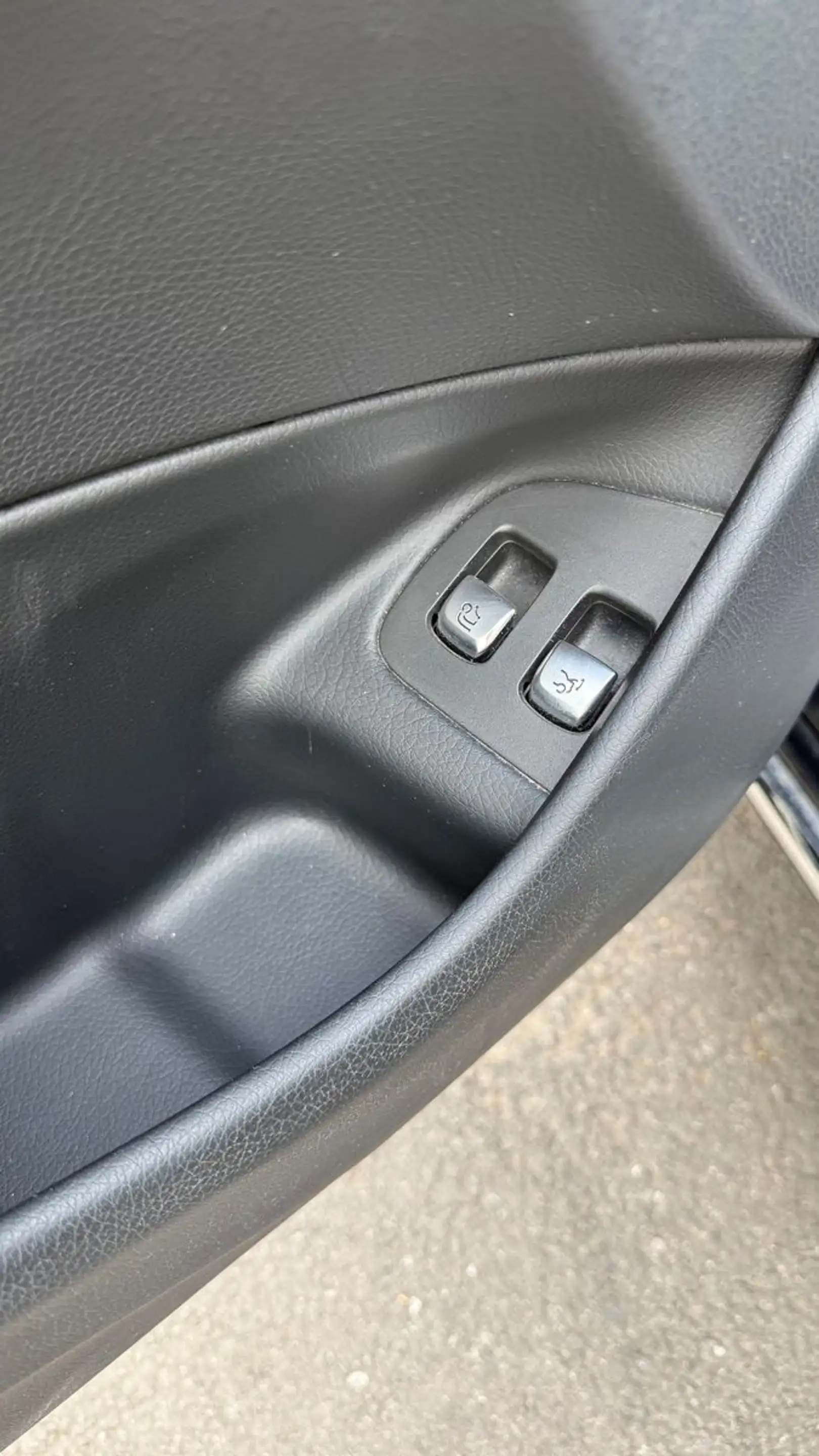 Mercedes-Benz E 400 E Limousine E 400 d 4Matic — photo 14
