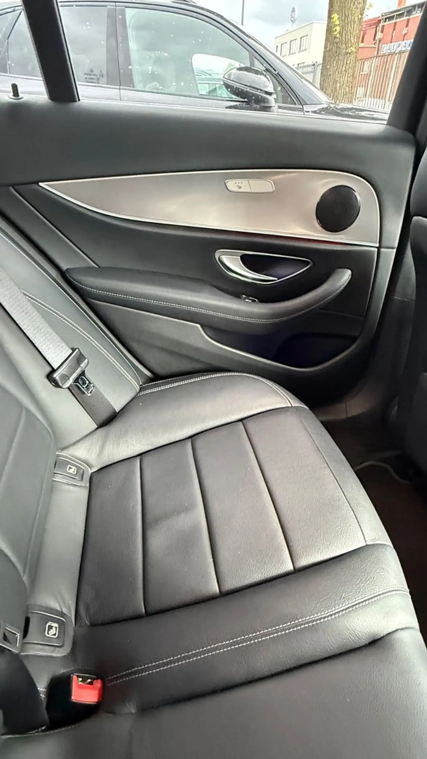 Mercedes-Benz E 400 E Limousine E 400 d 4Matic — photo 7