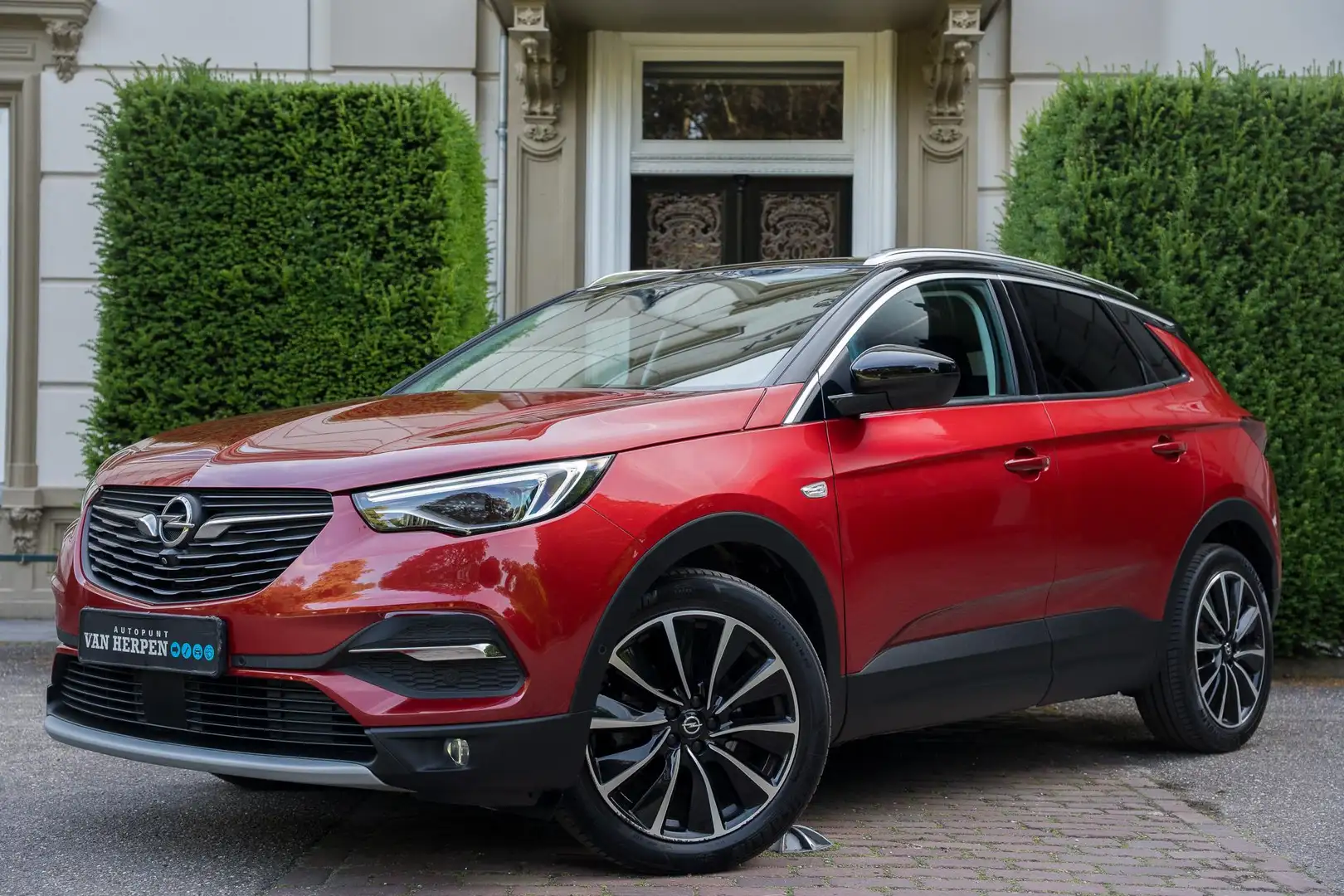 Opel Grandland X 1.6 Turbo Ultimate 360 CAM | LEDER | STOELVENTILAT Rood - 1