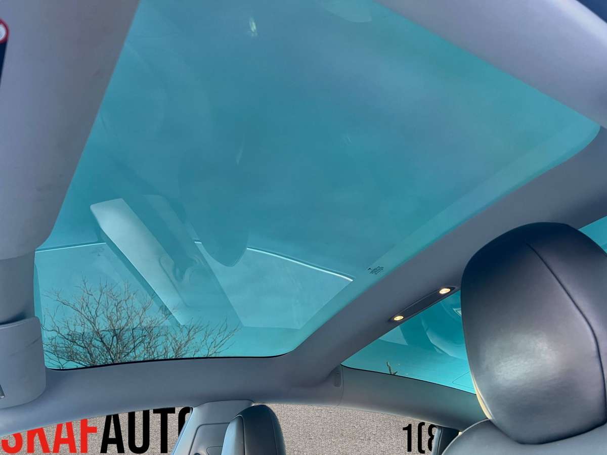 2019 Tesla Model 3 STANDARD RANGE PLUS! RWD! WE FINANCE! thumb 17