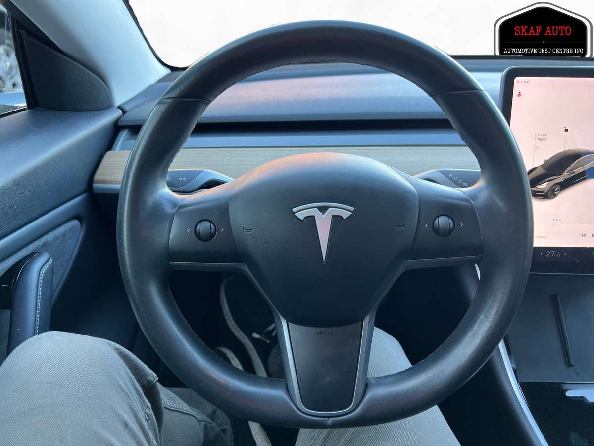2019 Tesla Model 3 STANDARD RANGE PLUS! RWD! WE FINANCE! thumb 16