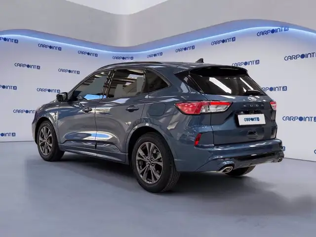 Ford Kuga view 3