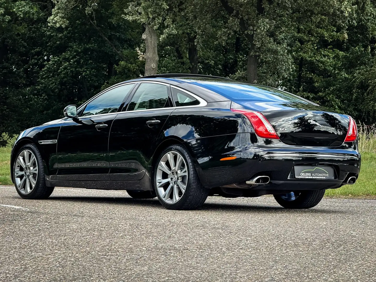Jaguar XJ 5.0 V8 Premium Luxury | Panorama dak | Leder inter Schwarz - 2
