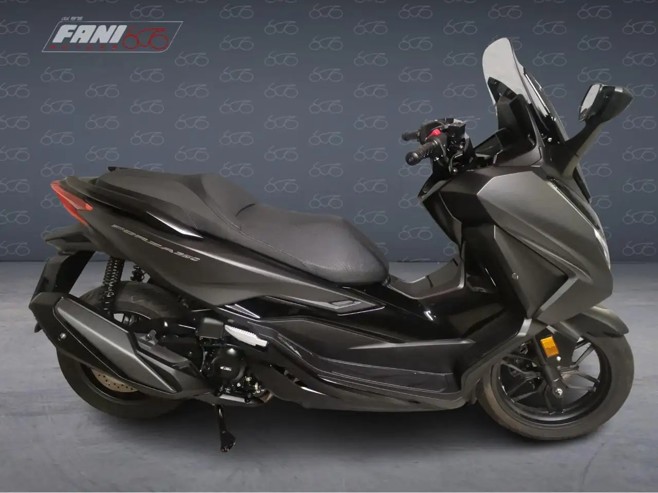 Honda Forza 350