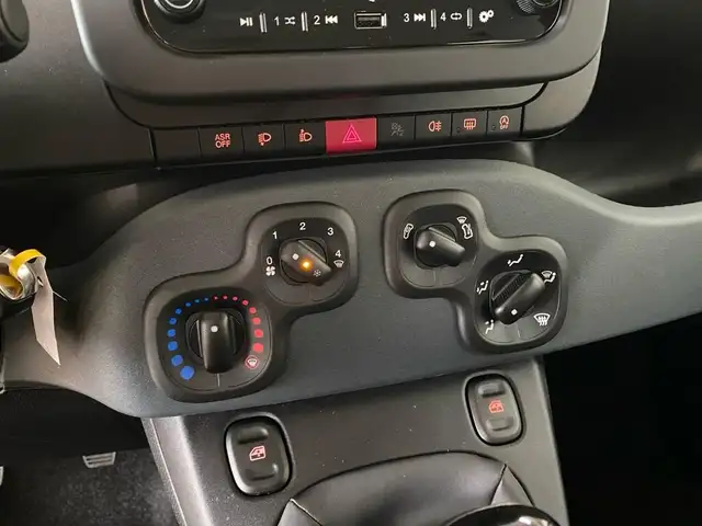 Fiat Panda view 11
