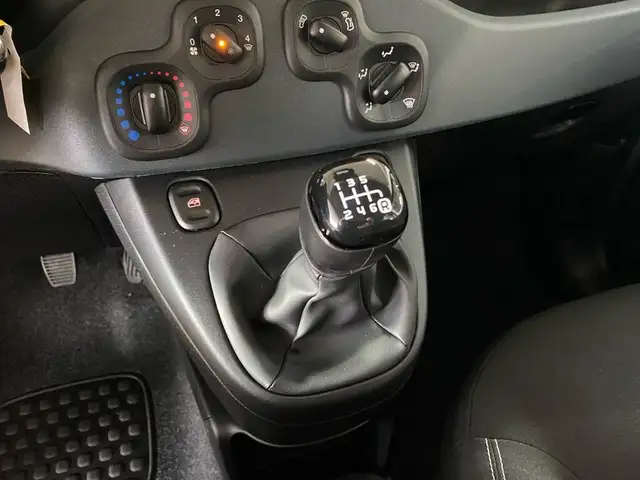 Fiat Panda view 12