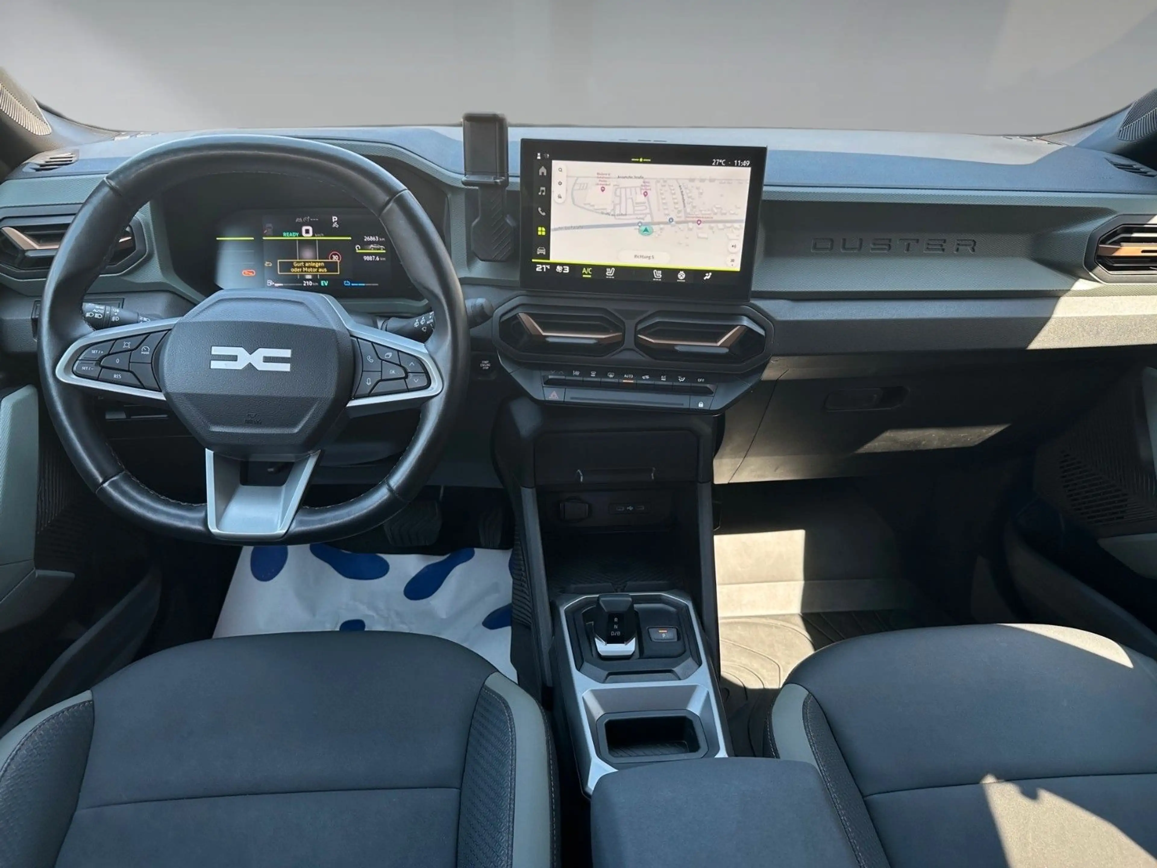Dacia Duster III Hybrid 140 Extreme — photo 11