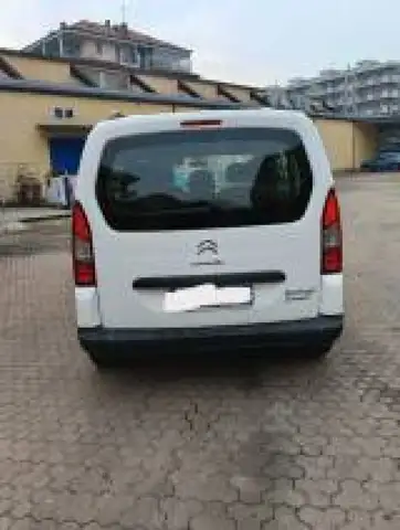 Citroen Berlingo view 3