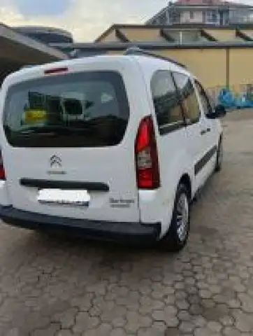 Citroen Berlingo view 5