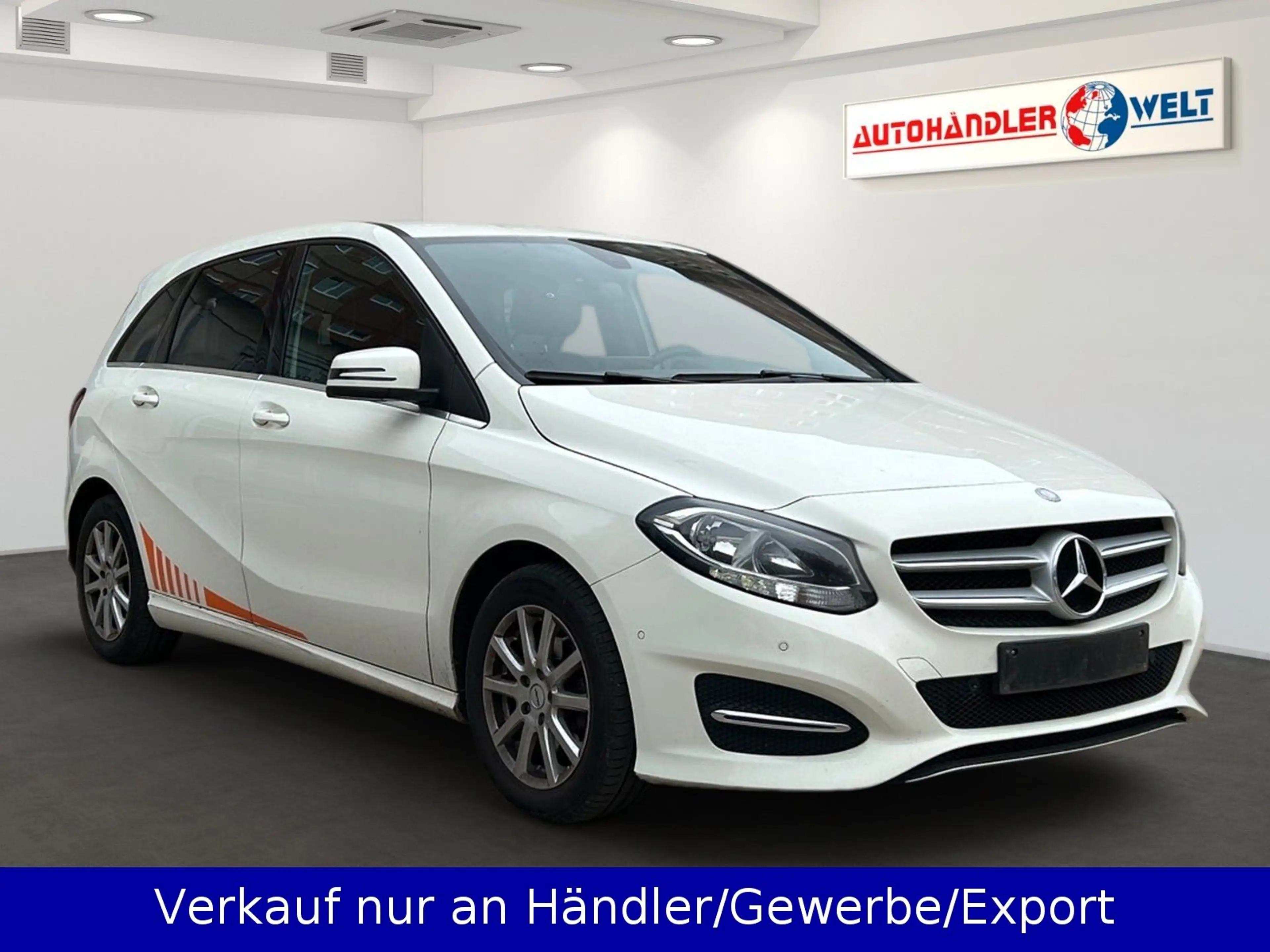 Mercedes-Benz B 180 d Klimaanlage SHZ Navigation PDC — photo 3