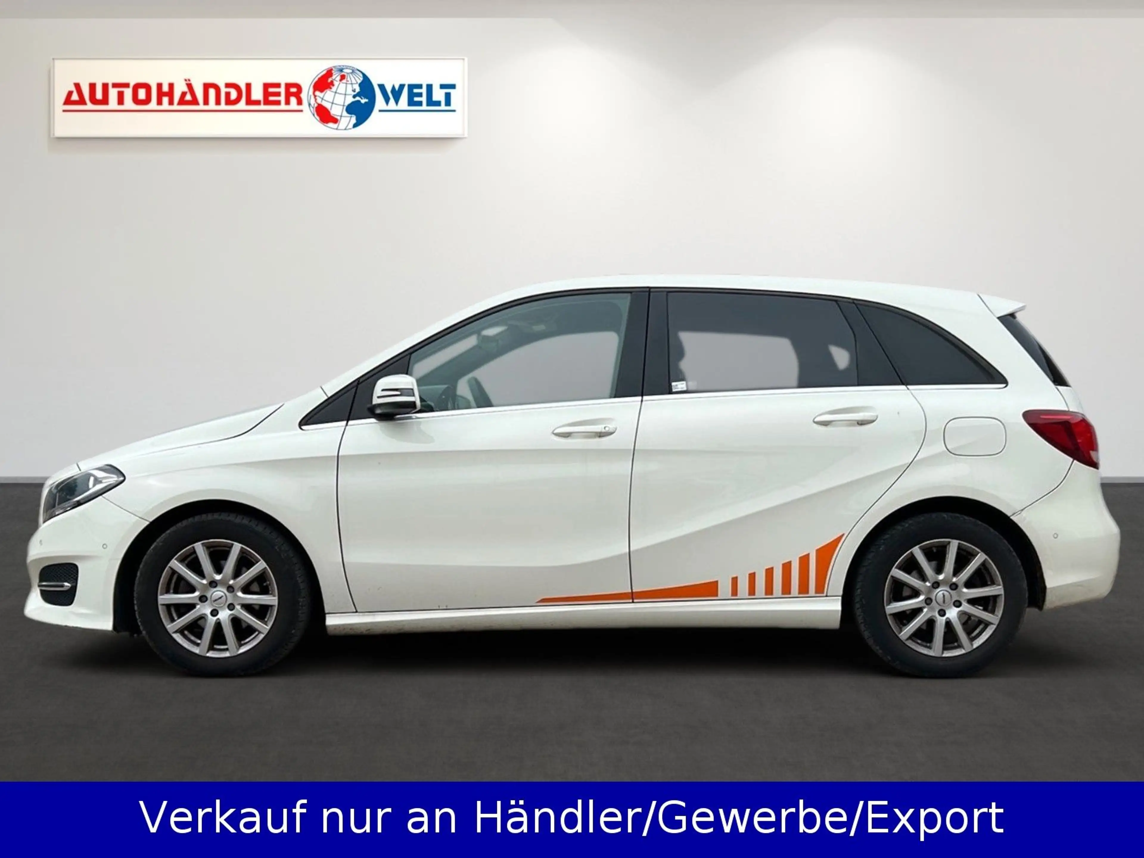 Mercedes-Benz B 180 d Klimaanlage SHZ Navigation PDC — photo 7