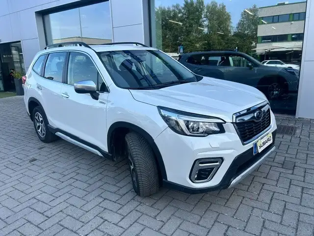 Subaru Forester Forester 2.0 e-Boxer MHEV CVT Lineartronic Style