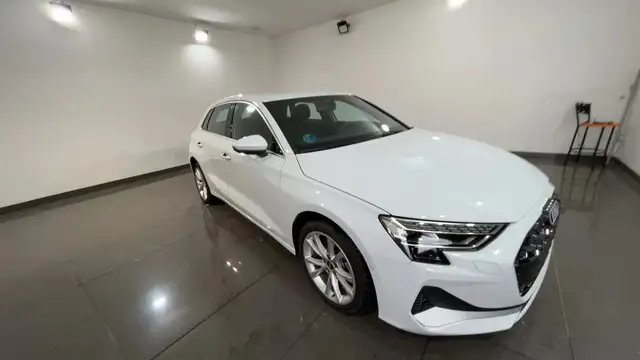 Audi A3 main image