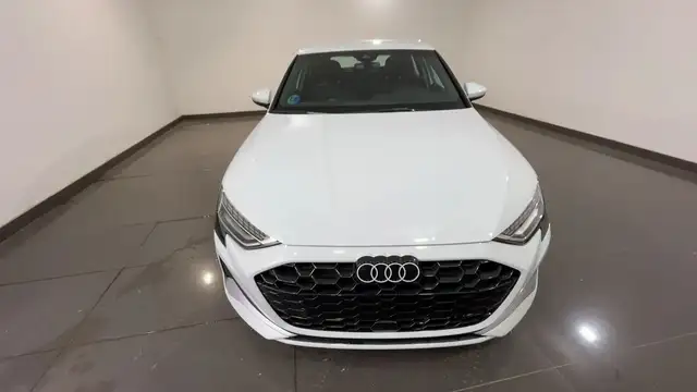 Audi A3 view 8